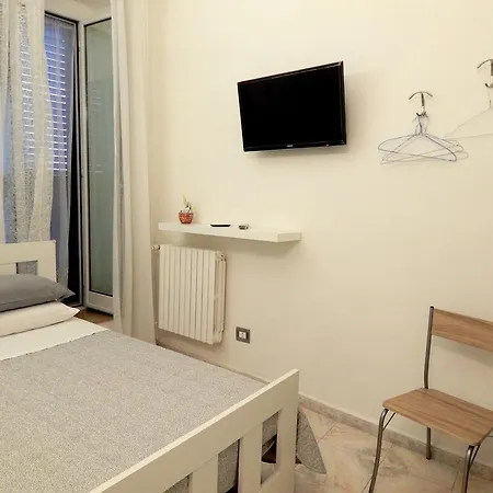 Bed & Breakfast Ai 5 Mari