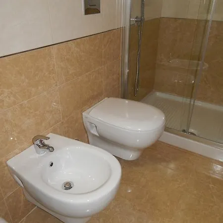 Oda ve Kahvaltı Ai 5 Mari Trani